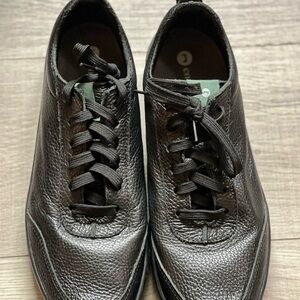 Community Made - Made in USA Classic Black Leather Sneakers for Men